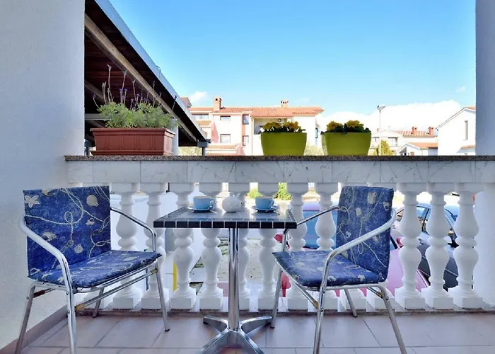 شقة Iva Apartments&bikes